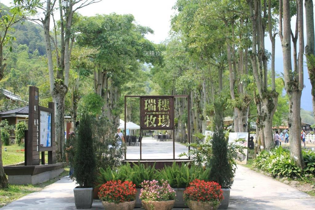 Ruisui 38 Homestay Città di Hualien Esterno foto